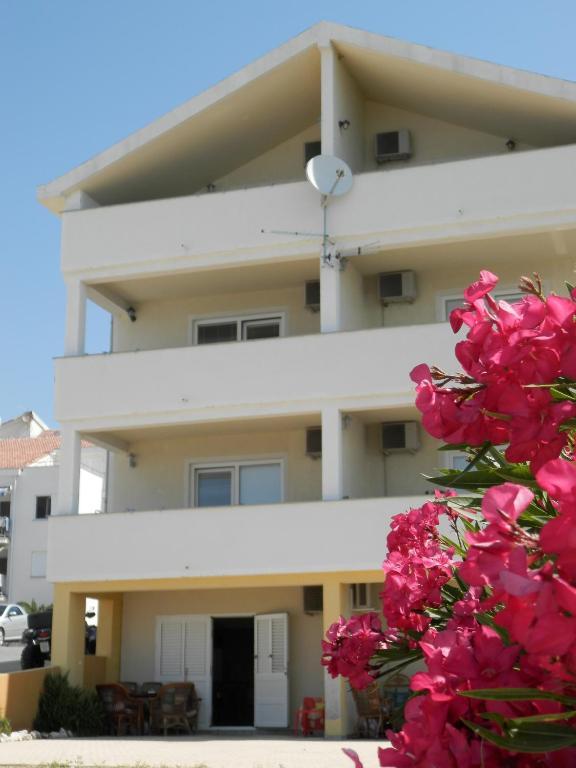 Apartments Nebeska Novalja Extérieur photo